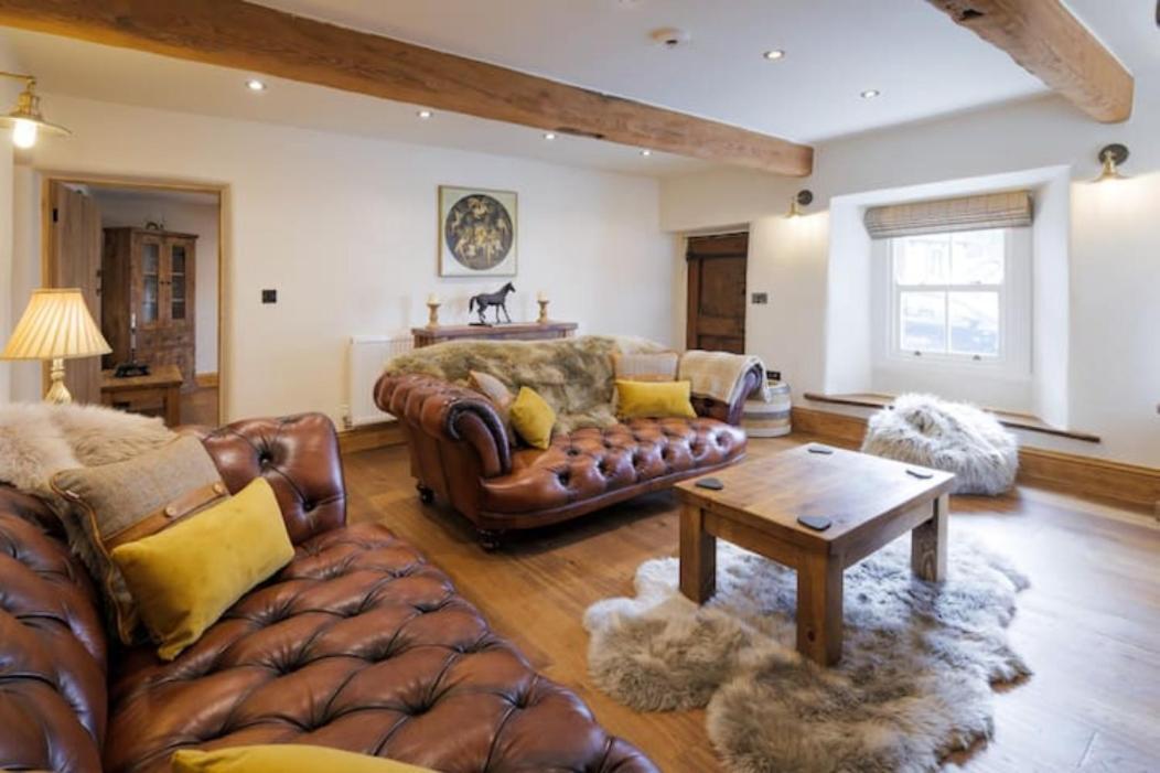 5 Star Cottage On The Green With Log Burner - Dog Friendly Austwick Екстер'єр фото