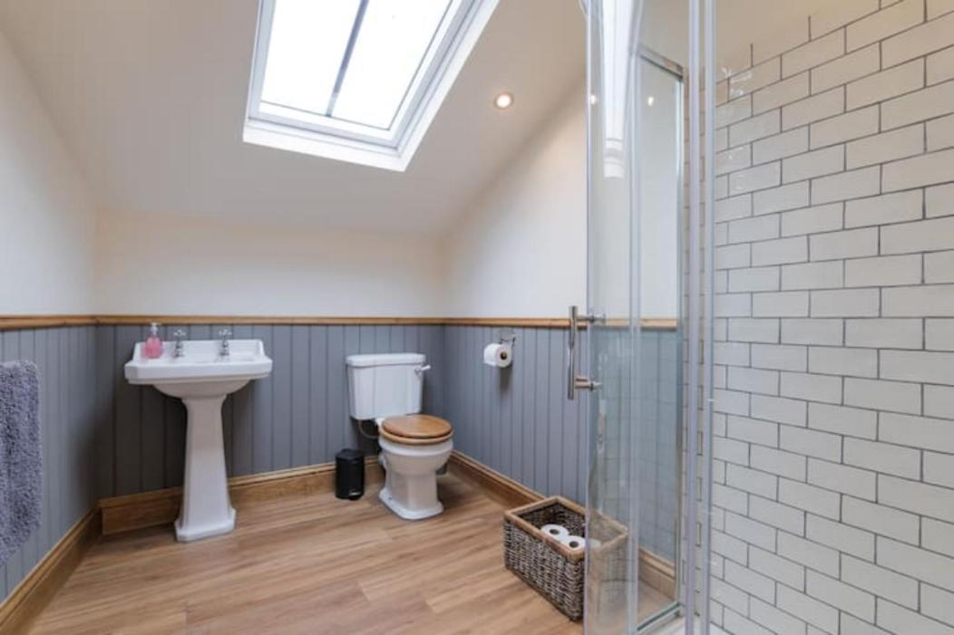 5 Star Cottage On The Green With Log Burner - Dog Friendly Austwick Екстер'єр фото