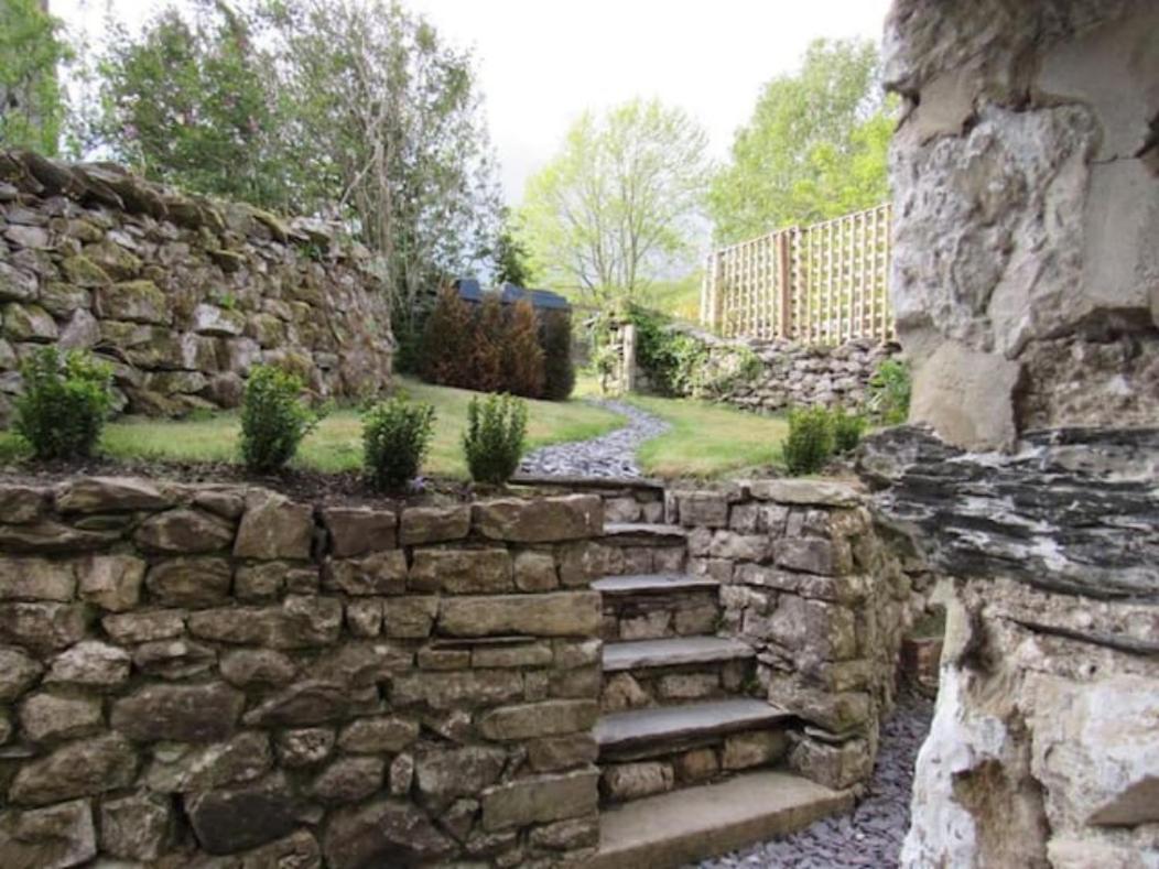 5 Star Cottage On The Green With Log Burner - Dog Friendly Austwick Екстер'єр фото